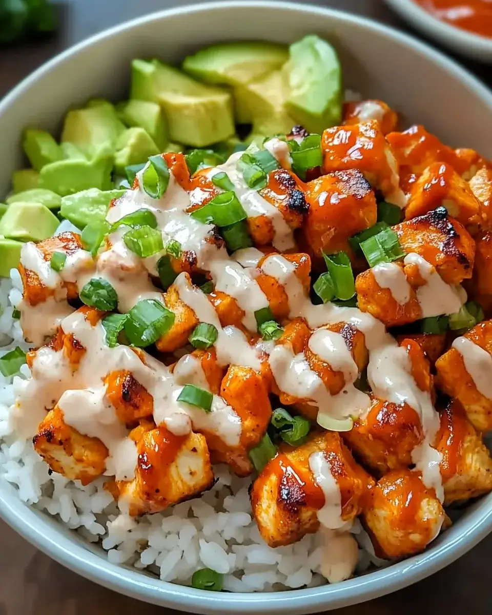 Buffalo Chicken Bowl: A Quick and Delicious Recipe!