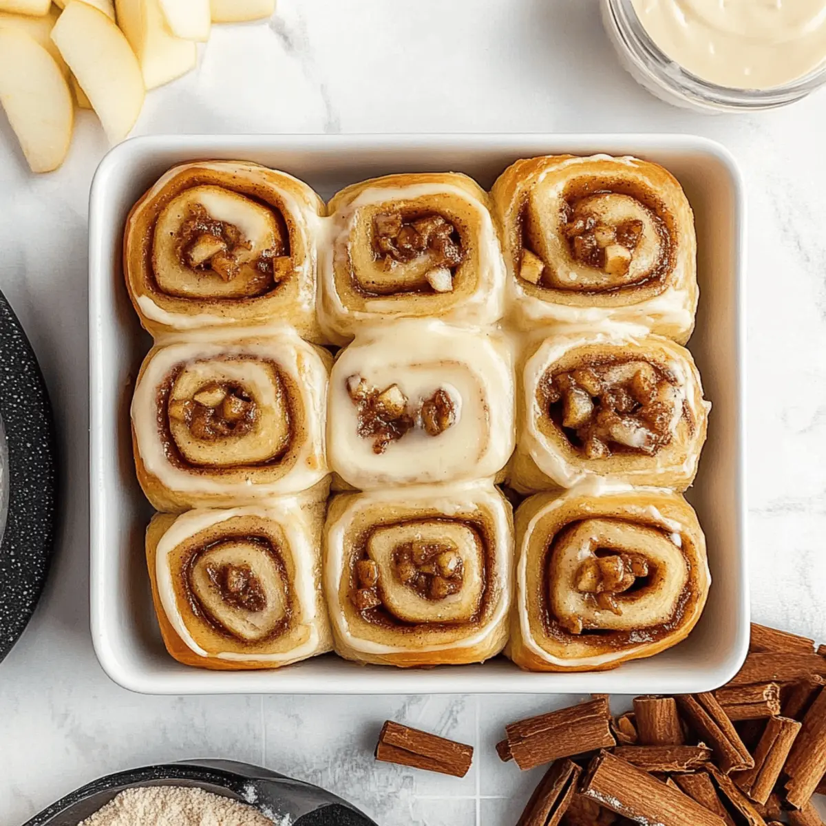 Soft and Gooey Apple Cinnamon Rolls for Cozy Mornings
