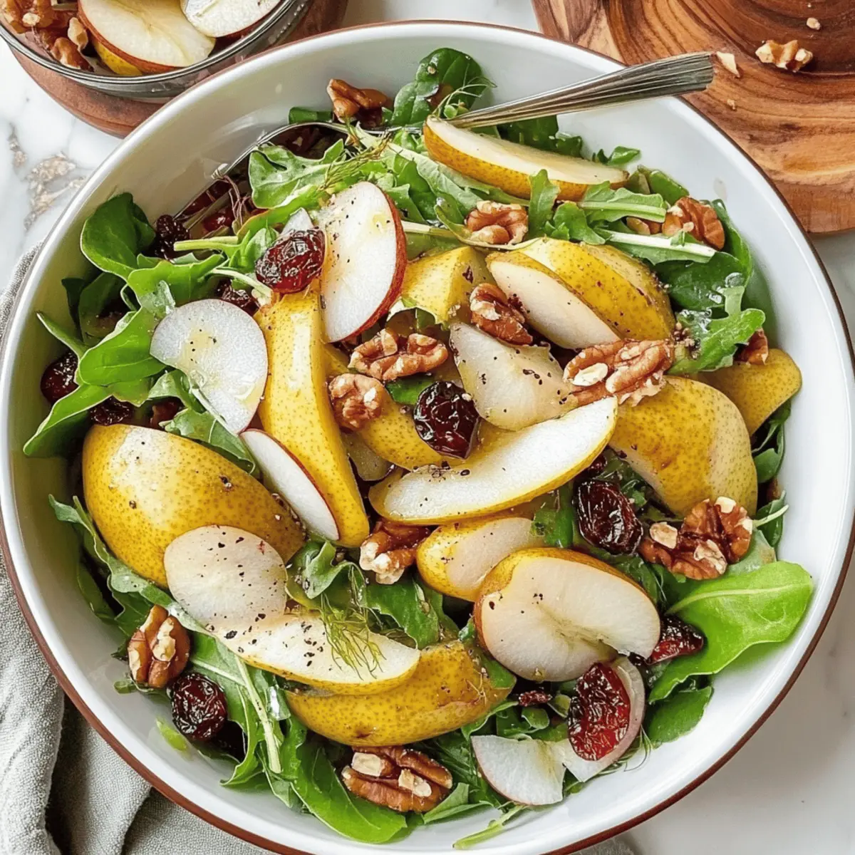Irresistibly Fresh Pear Salad with Autumnal Flavors