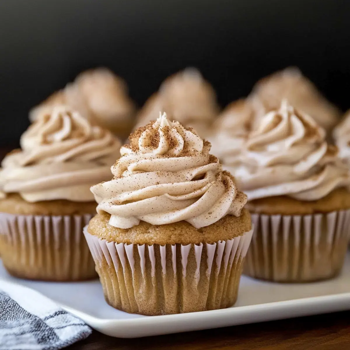 Irresistibly Moist Snickerdoodle Cupcakes You Can’t Resist
