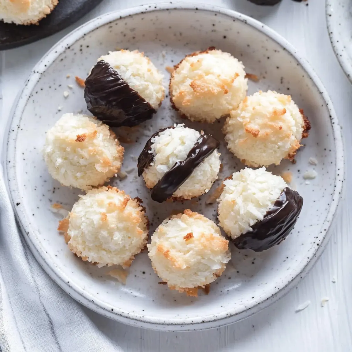 Easy Coconut Macaroons Recipe – Dairy-Free & Delightfully Chewy