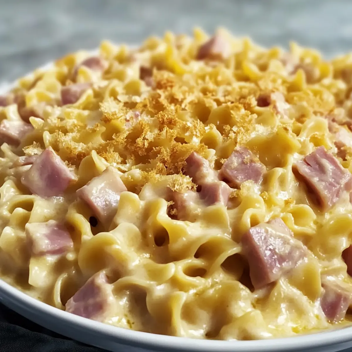 Creamy Leftover Ham Noodle Casserole for Cozy Nights